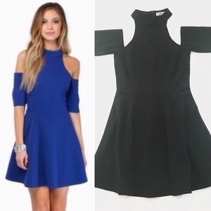 Tobi Cold Shoulder Skater Dress
